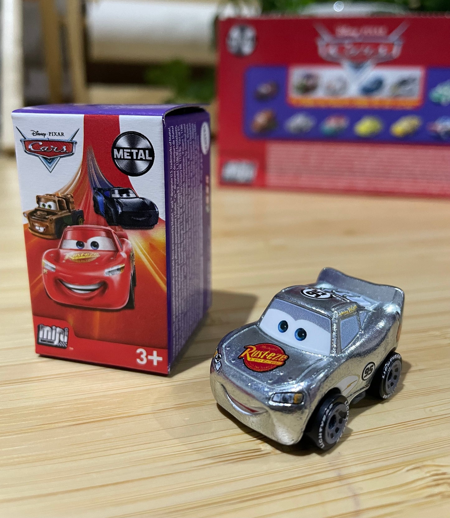 Mini Racers Pixar Disney Cars, 2021 Series 3 #27 SILVER RADIATOR SPRING LIGHTNING MCQUEEN