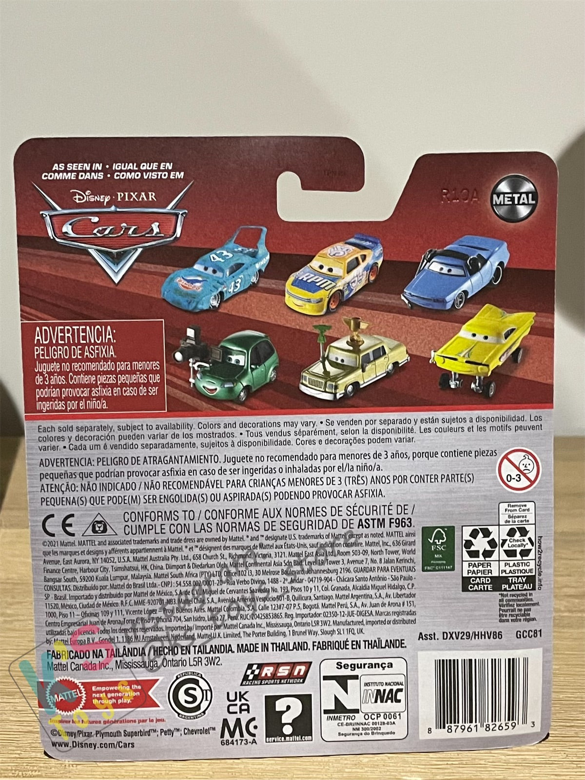 DISNEY PIXAR CARS BY MATTEL, LIGHTNING MCQUEEN WITH RUSTEZE SIGN - 2022 RE-RELEASED - BNIP