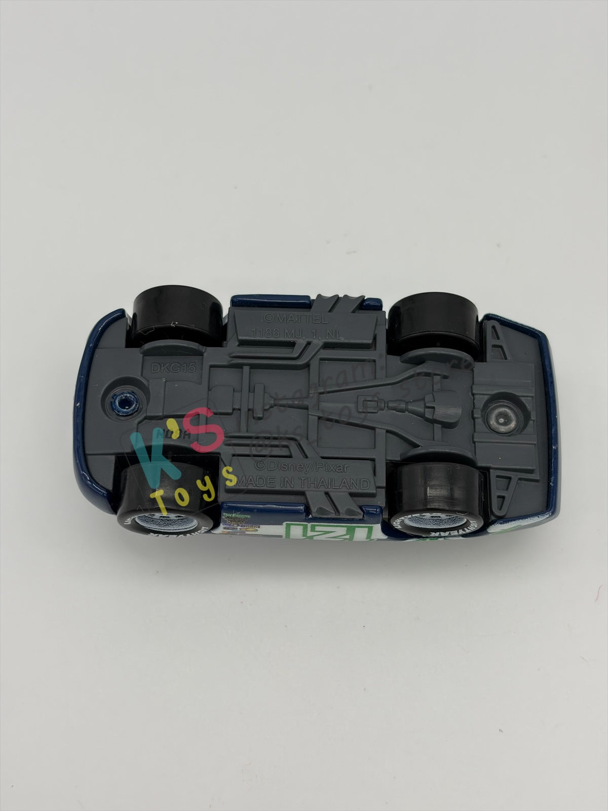 PRE-OWNED / LOOSE DISNEY PIXAR CARS BY MATTEL - "CLUTCH AID / KEVIN SHIFTRIGHT" - CARS SERIES - NEAR MINT CONDITION - READ DESCRIPTION!!!!!!!!!!!
