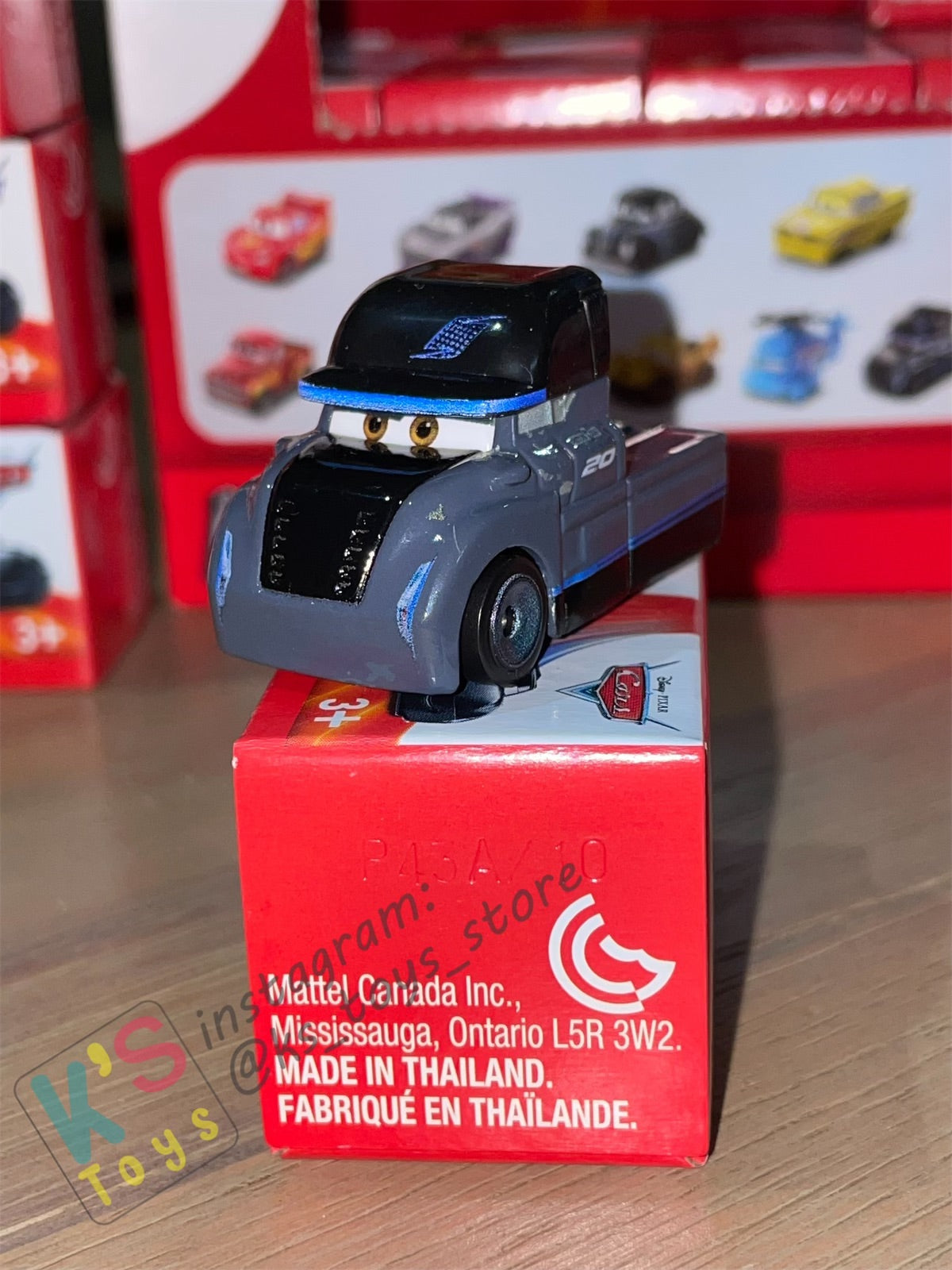 Mini Racers Pixar Disney Cars, 2022 Series 1 #10 GALE BEAUFORT