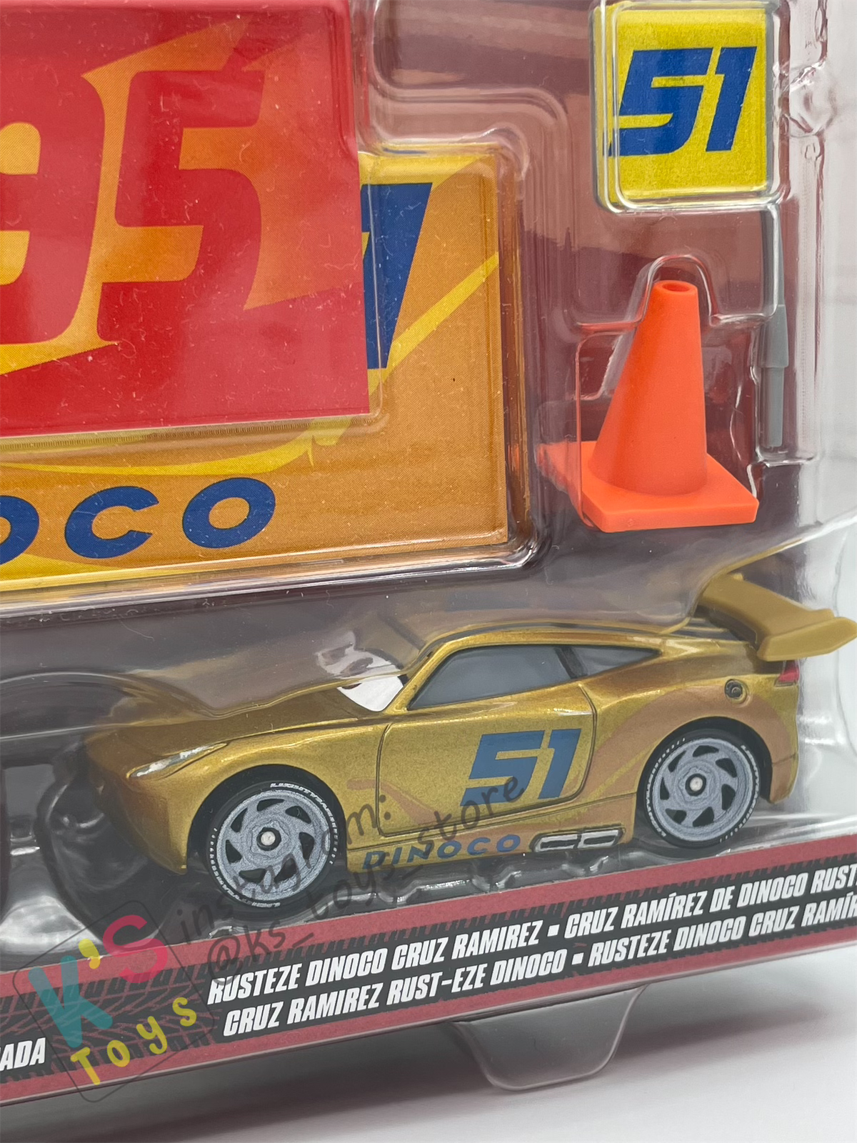 Disney Pixar Cars 1:55 2-Pack ROAD TRIP LIGHTNING MCQUEEN - RUSTEZE DINOCO CRUZ RAMIREZ WITH ACCESSORIES - BNIP