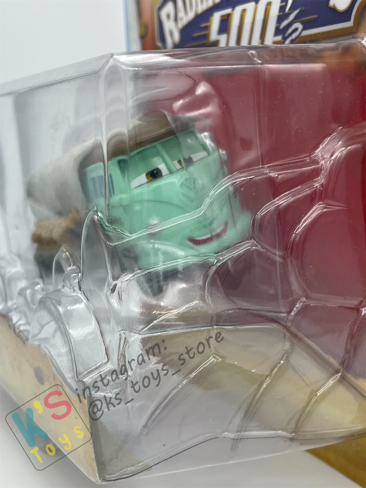 DELUXE DISNEY PIXAR CARS "STANLEY DAYS FILLMORE"- RADIATOR SPRINGS 500 OFF ROAD - BNIP