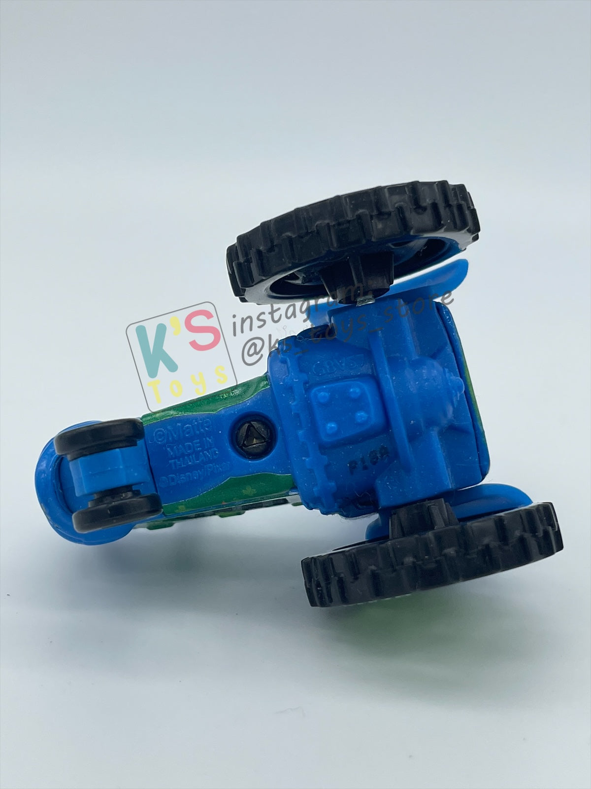 PRE-OWNED / LOOSE DISNEY PIXAR CARS - "CLUTCH AID TRACTOR" CARS 3 SERIES - NEAR MINT CONDITION - READ DESCRIPTION!!!!!!!!!!