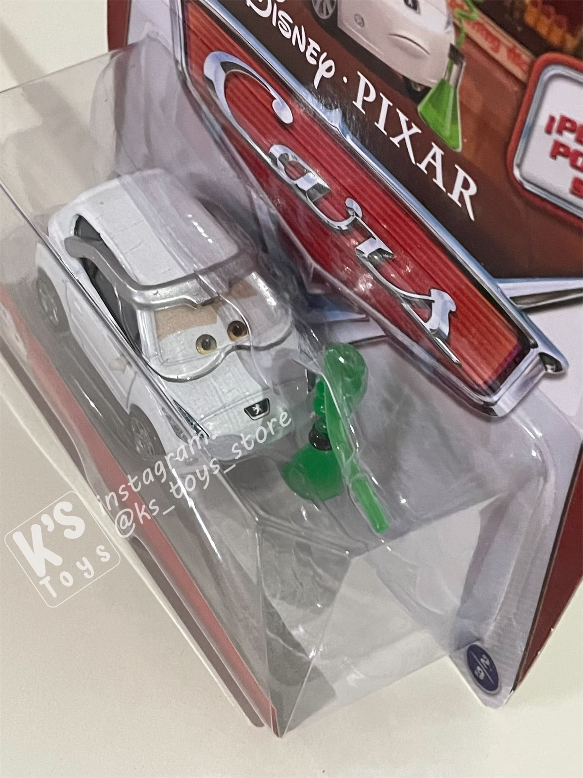 DISNEY PIXAR CARS BY MATTEL, LEE RACE - BNIP
