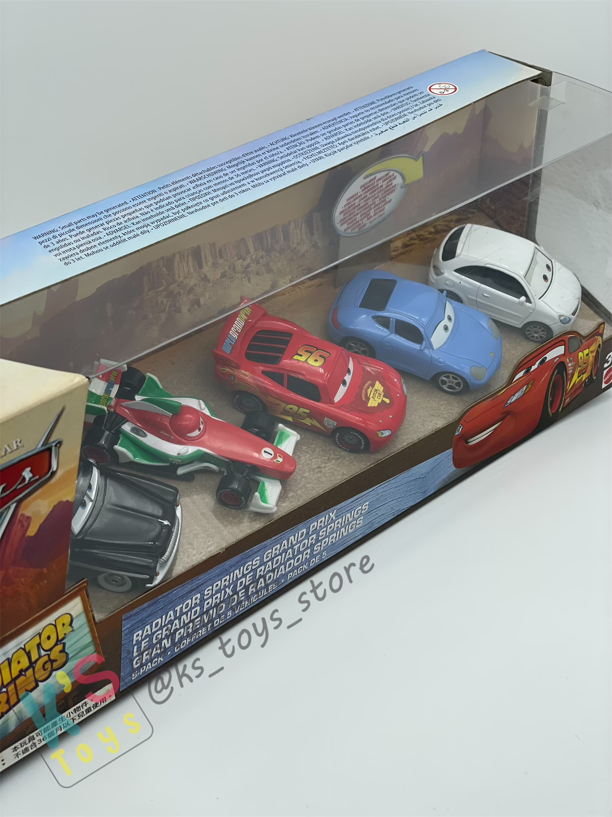 Gift Set Disney Pixar Cars 1:55 - 5 PACK GIFT SET RADIATOR SPRINGS GRAND PRIX - TOM TACH - BNIP