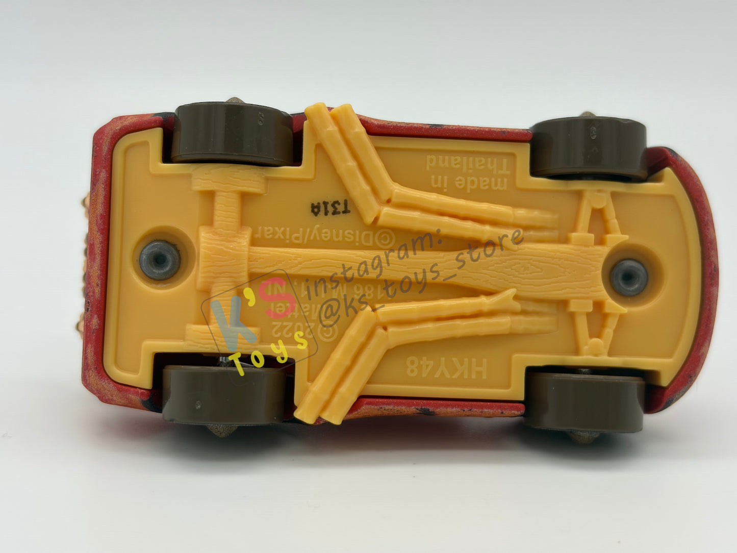 PRE-OWNED / LOOSE DISNEY PIXAR CARS - “CAVE LIGHTNING MCQUEEN" - CARS ON THE ROAD SERIES - NEAR MINT CONDITION