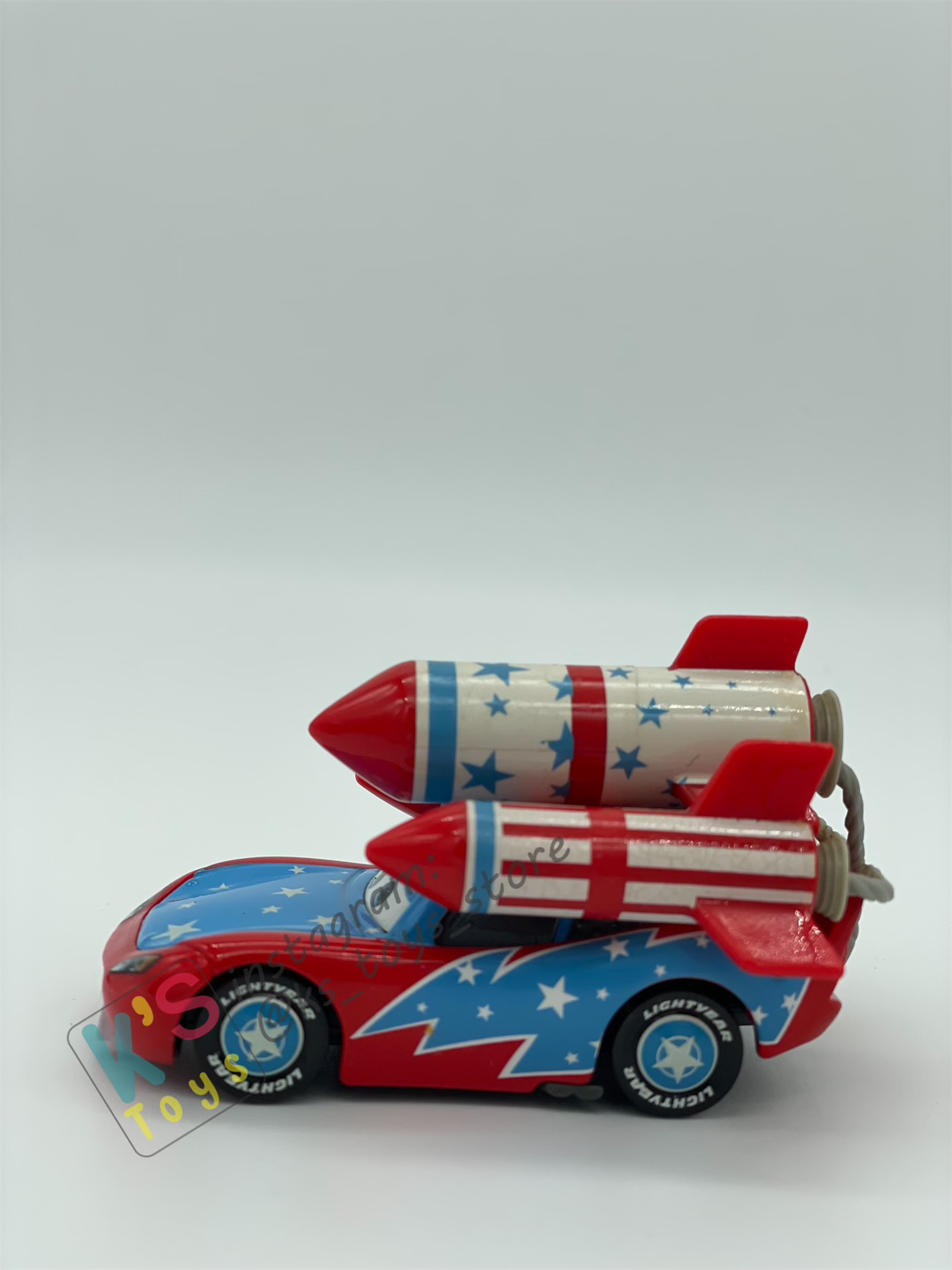 PRE-OWNED / LOOSE DISNEY PIXAR CARS - "DAREDEVIL LIGHTNING MCQUEEN WITH TEETH" - MATER THE GREATER 4-PACK - DISPLAYED CONDITION