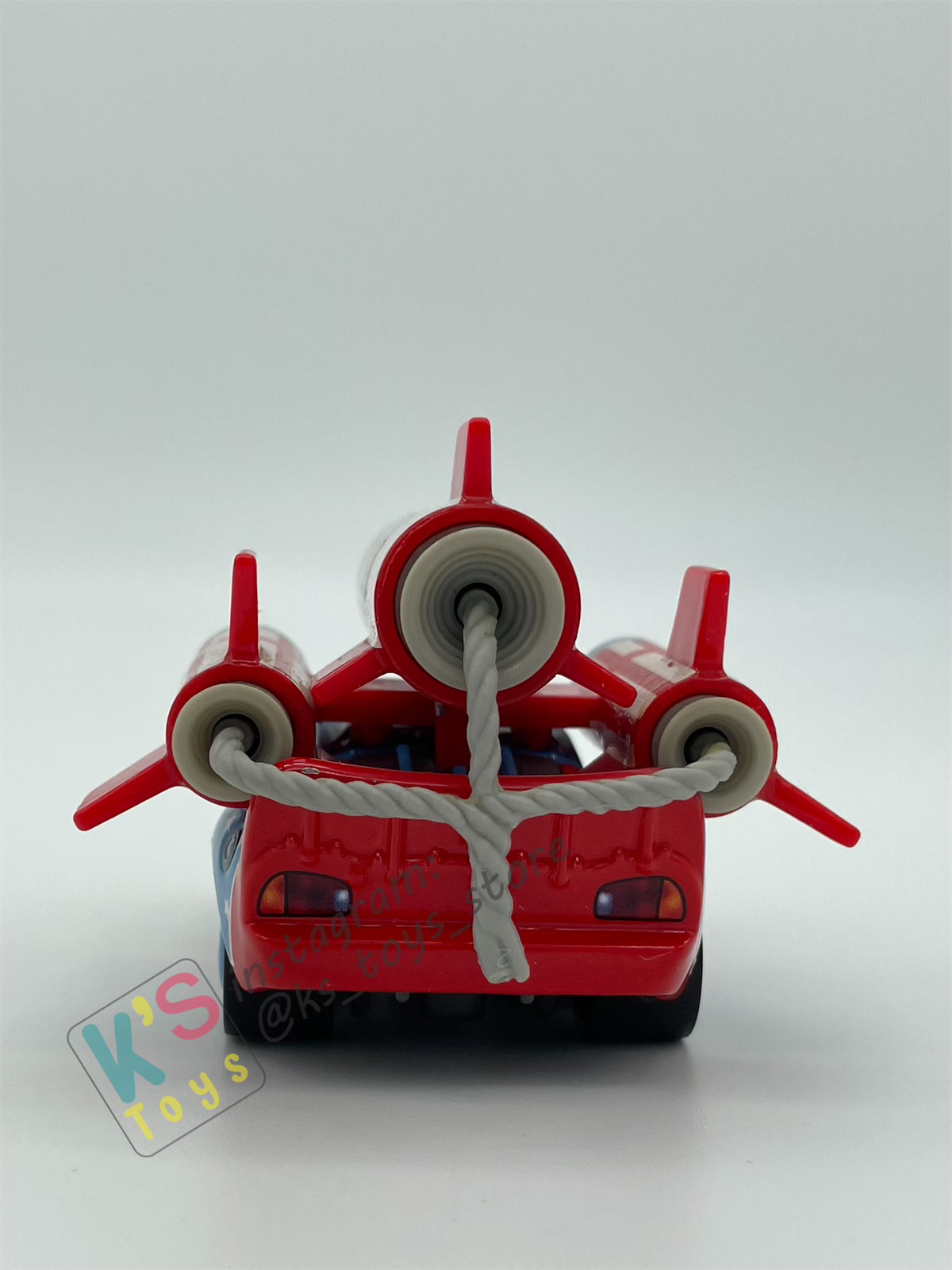 PRE-OWNED / LOOSE DISNEY PIXAR CARS - "DAREDEVIL LIGHTNING MCQUEEN WITH TEETH" - MATER THE GREATER 4-PACK - DISPLAYED CONDITION