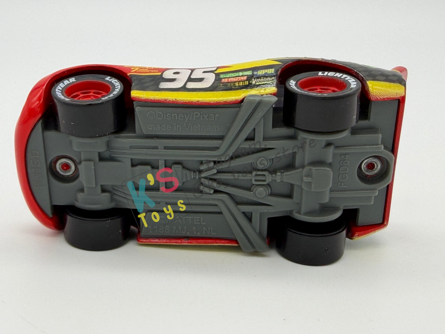 PRE-OWNED / LOOSE DISNEY PIXAR CARS BY MATTEL - "NASCAR LIGHTNING MCQUEEN" 2021 NASCAR SERIES - WITHOUT ACCESSORIES IN NEAR MINT CONDITION - READ DESCRIPTION!!!!!!!!!!