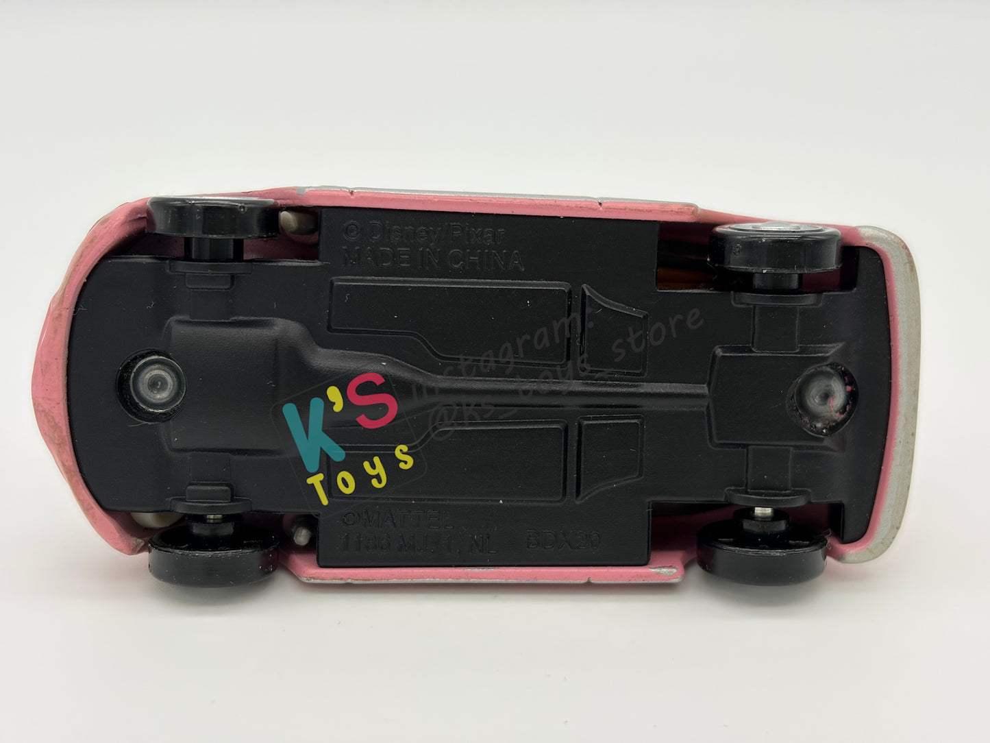 PRE-OWNED / LOOSE DISNEY PIXAR CARS 1:55 BY MATTEL - "GEARTRUDE" CARS 2 PARIS TOUR SERIES - NEAR MINT CONDITION