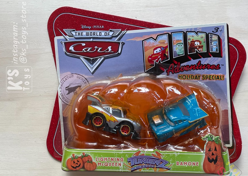 Mini Adventures Special Holiday 2 pack, Disney Pixar Cars - Lightning McQueen and Ramone - Tunerz - BNIP