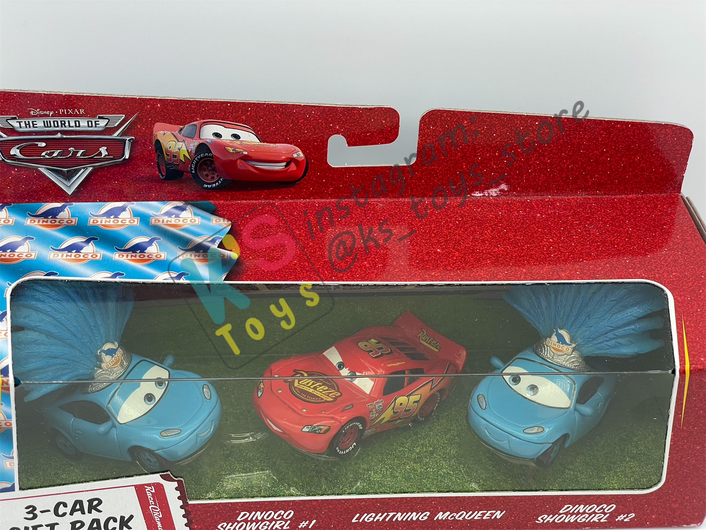 Gift Set Disney Pixar Cars 1:55 - 3-CAR GIFT PACK DINOCO SHOWGIRL #1 AGGRO LIGHTNING MCQUEEN AND DINOCO SHOWGIRL #2 - BNIP