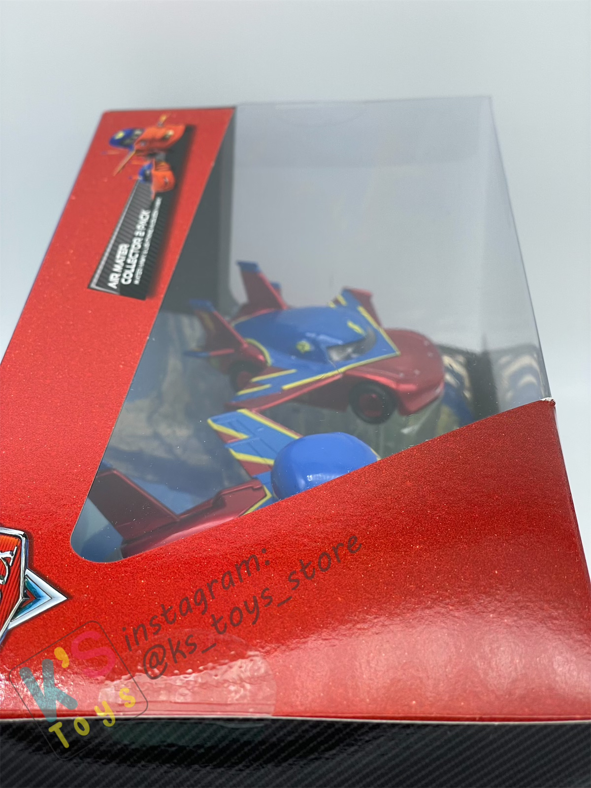 RARE DISNEY PIXAR CARS - AIR MATER COLLECTOR 2-PACK / GIFT SET EXCLUSIVE METALLIC FINISH - MATER HAWK AND LIGHTNING MCQUEEN HAWK - BNIB