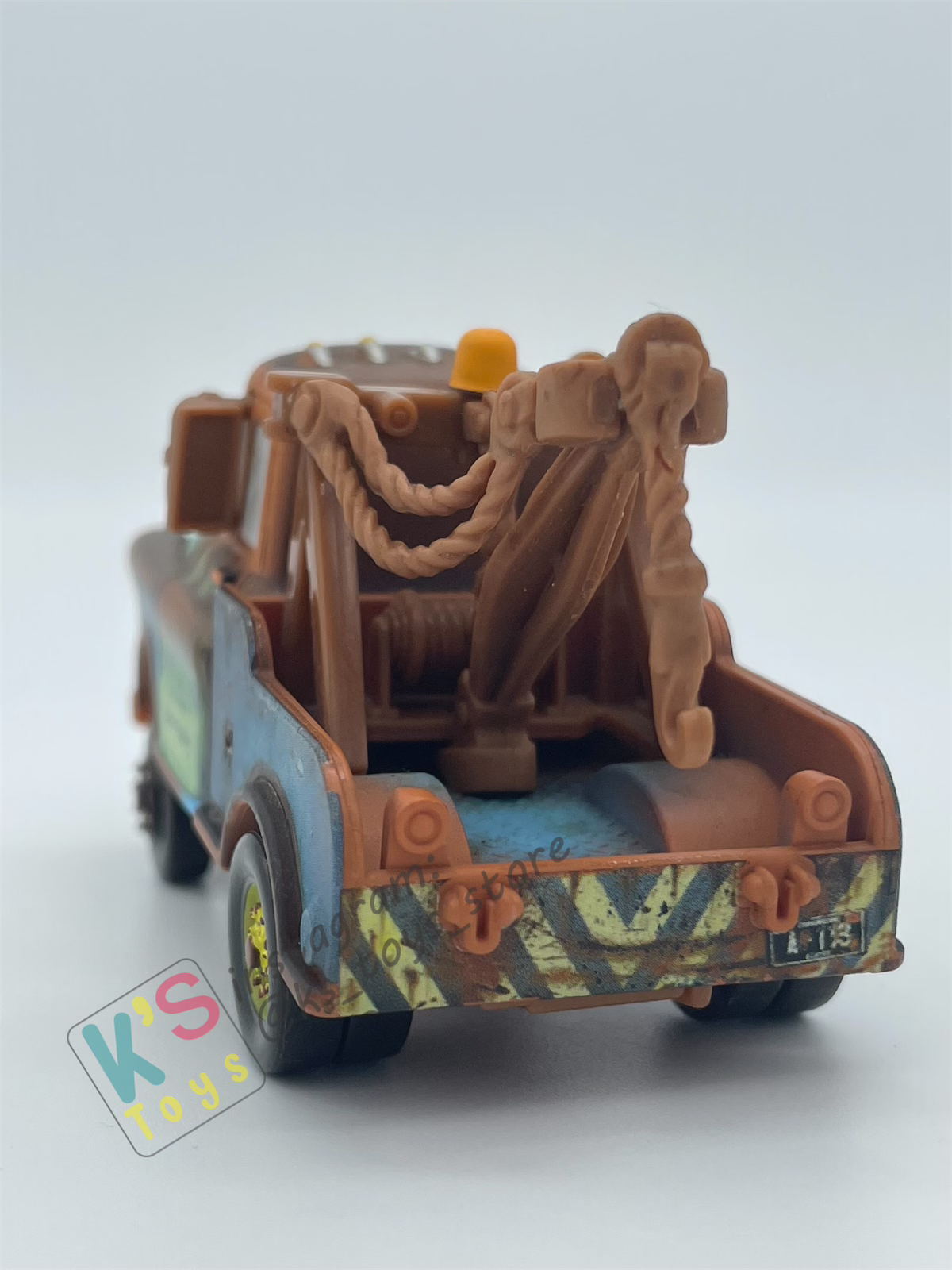 PRE-OWNED / LOOSE DISNEY PIXAR CARS - "MATER WITH HOOD" LENTICULAR EYES, CHASE SERIES - DISPLAYED CONDITION