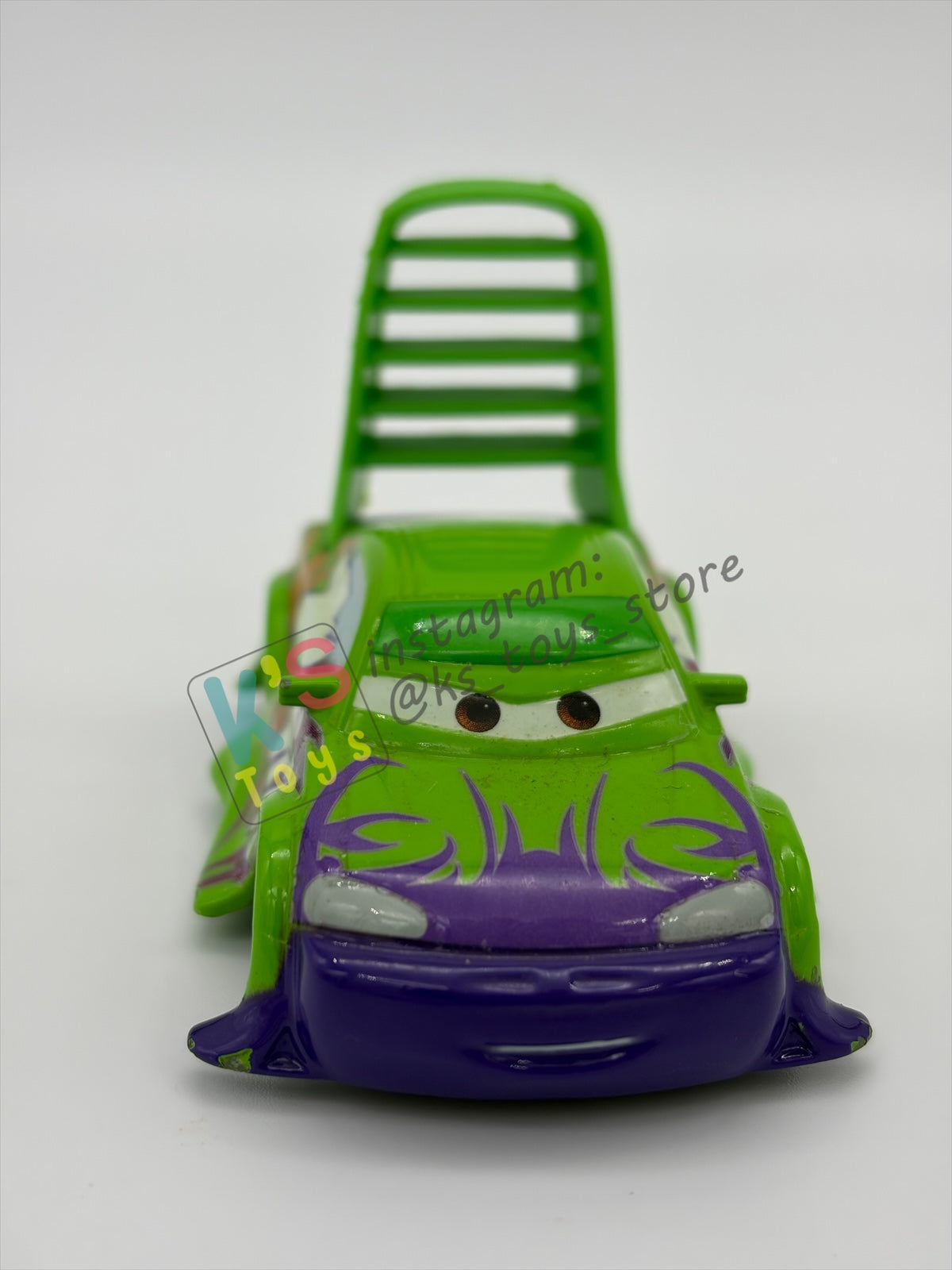 PRE-OWNED / LOOSE DISNEY PIXAR CARS BY MATTEL - "WINGO" CARS 2006 SERIES - NEAR MINT CONDITION - READ DESCRIPTION!!!!!!!!!!