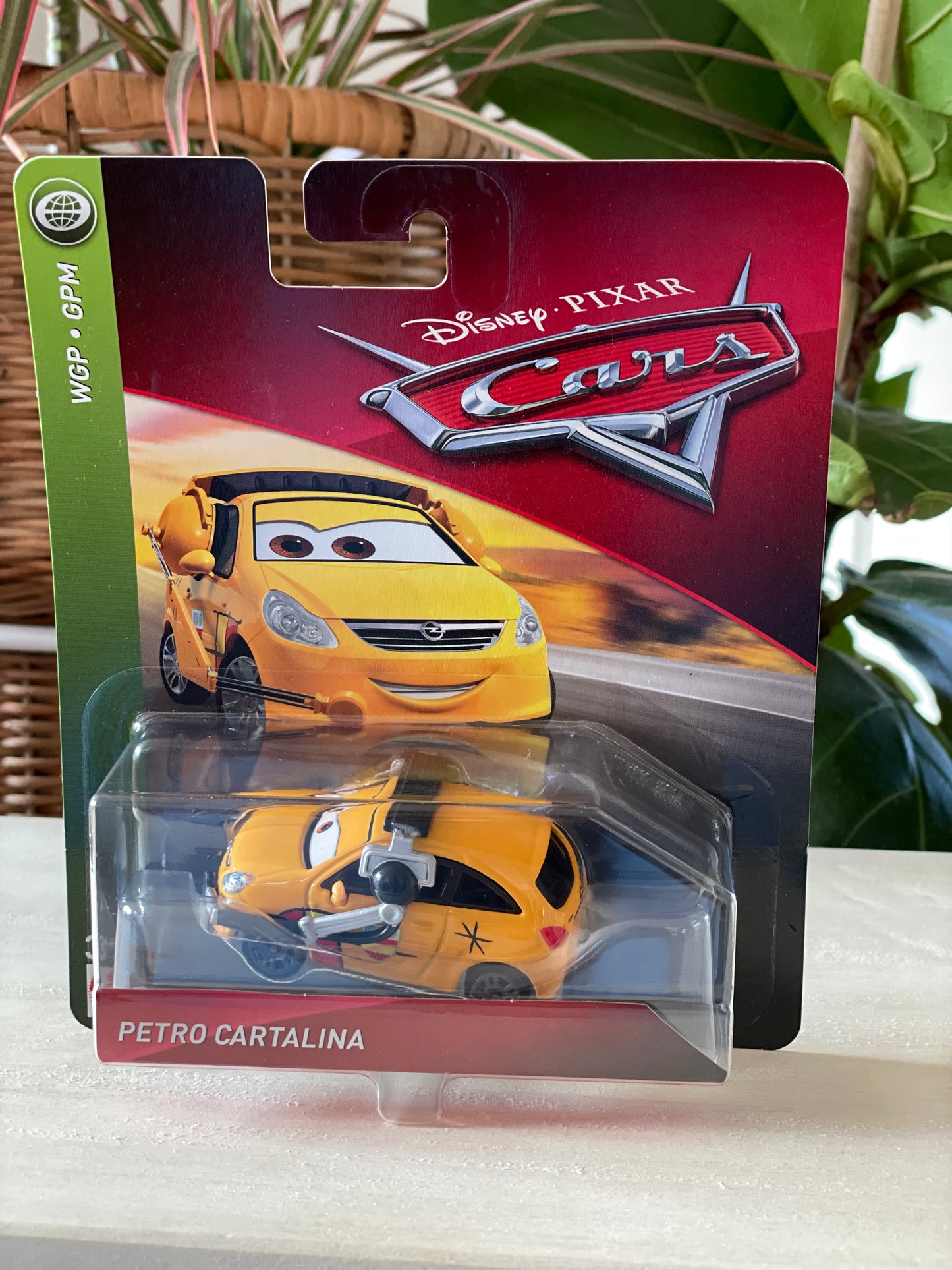 DISNEY PIXAR CARS "PETRO CARTALINA" WGP SERIES - BNIP