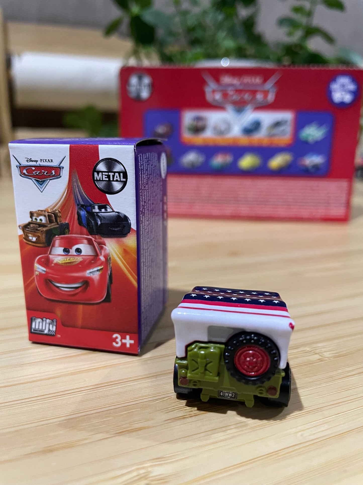 Mini Racers Pixar Disney Cars, 2021 Series 3 #25 PATRIOT SARGE