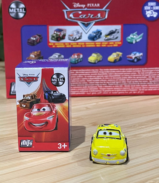 Mini Racers Pixar Disney Cars, 2021 Series 3 #34 LUIGI