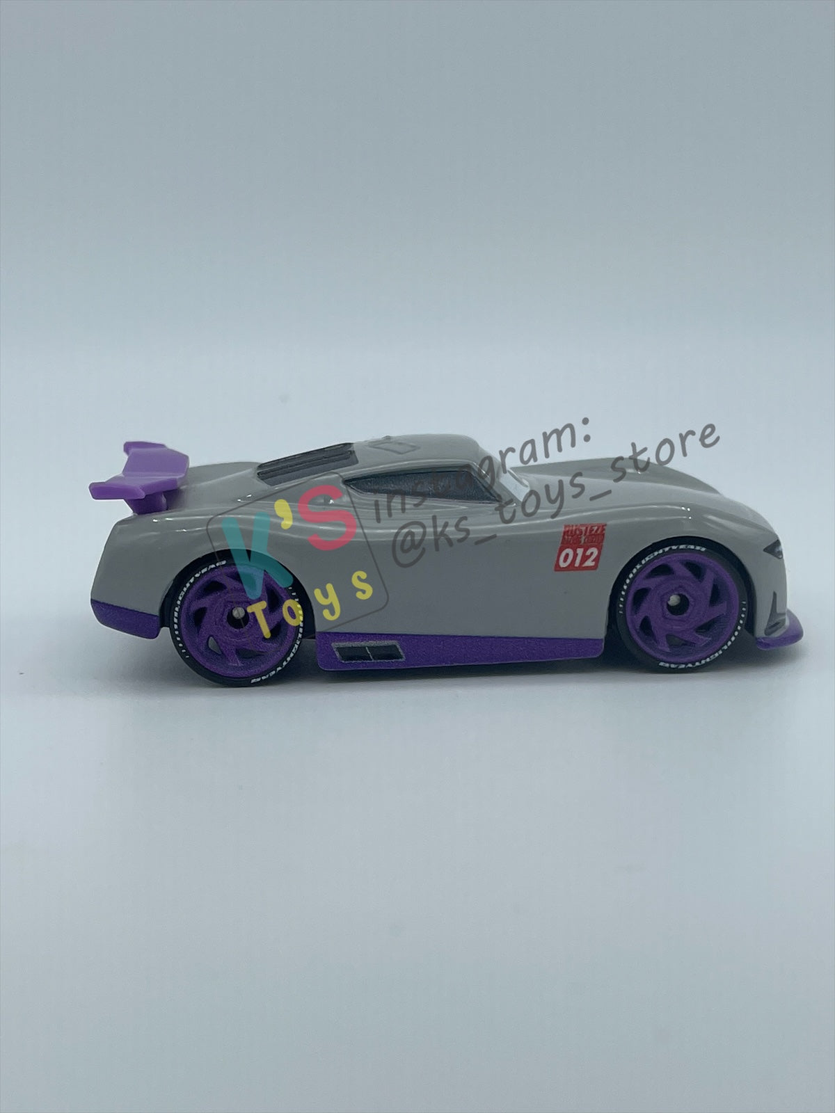 PRE-OWNED / LOOSE DISNEY PIXAR CARS BY MATTEL - KURT (CARS 3, NEXT GEN, VARIANT) - GOOD CONDITION - READ DESCRIPTION!!!!!!!!!!!