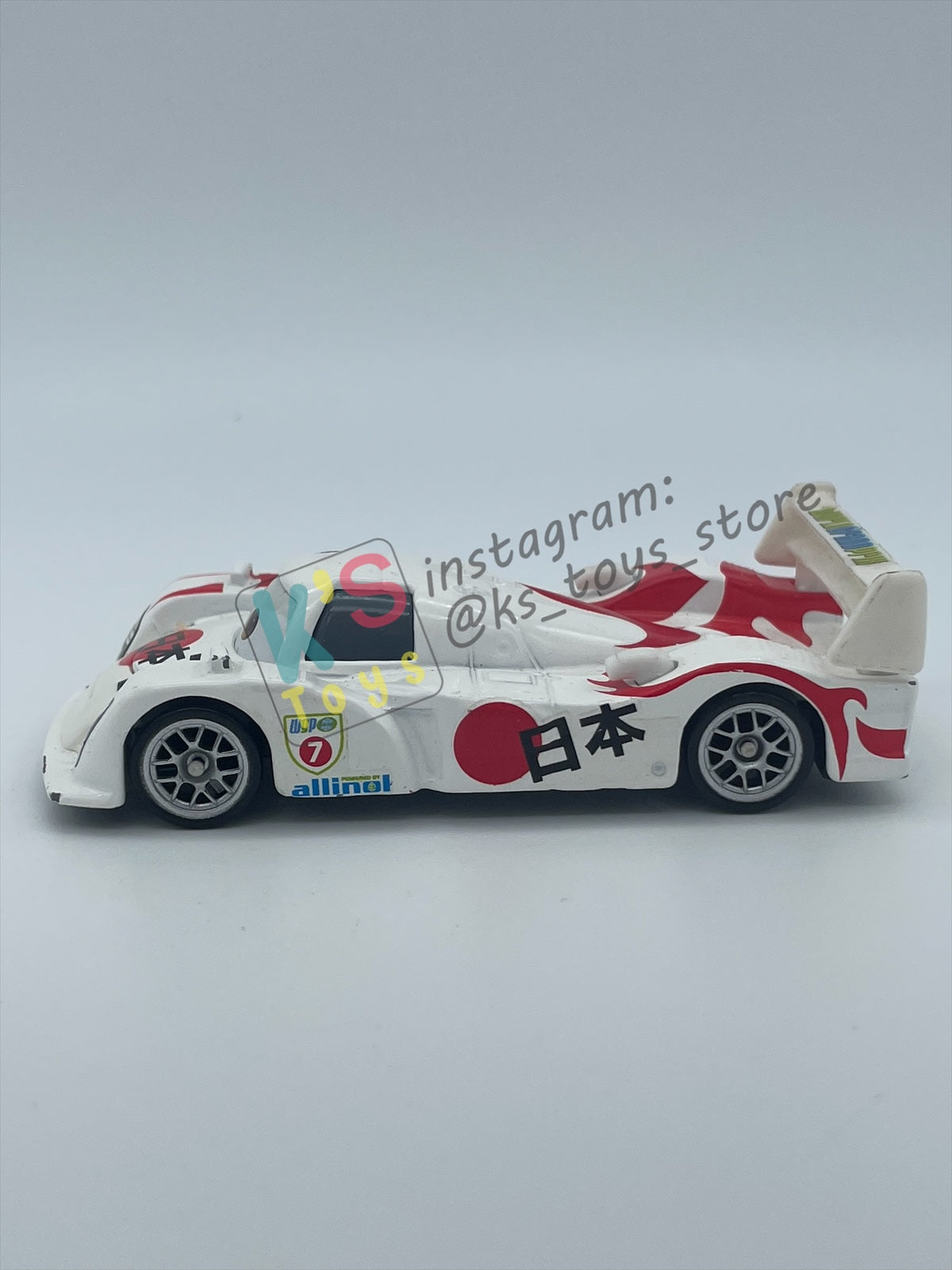 PRE-OWNED / LOOSE DISNEY PIXAR CARS BY MATTEL - SHU TODOROKI (CARS 2, WHITE BLADE VARIANT) - NEAR MINT CONDITION - READ DESCRIPTION!!!!!!!!!!!