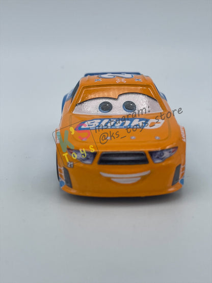 PRE-OWNED / LOOSE DISNEY PIXAR CARS BY MATTEL - SPEEDY COMET / BLINKR (CARS 3) - NEAR MINT CONDITION - READ DESCRIPTION!!!!!!!!!!!
