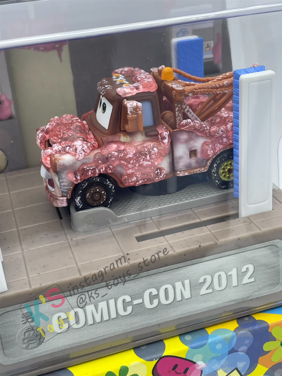Disney Pixar Cars by Mattel, Exclusive D23 2012 SDCC Soapy Mater - BNIB