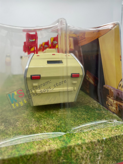 DISNEY PIXAR CARS BY MATTEL, EXCLUSIVE D23 2015 SDCC 95 LIGHNING MCQUEENS'S BIGGEST FAN - BIG AL, ALBERT HINKEY - BNIB
