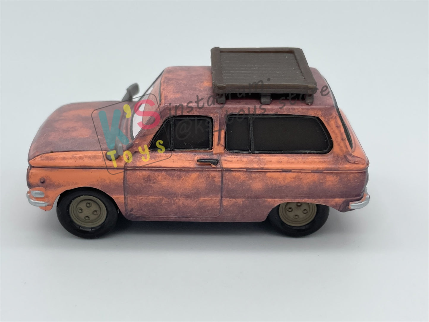 PRE-OWNED / LOOSE DISNEY PIXAR CARS BY MATTEL, "JASON HUBKAP" - CARS 2 SERIES - NEAR MINT CONDITION - READ DESCRIPTION!!!!!!!!!!!