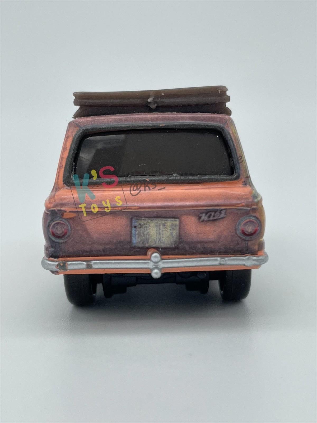 PRE-OWNED / LOOSE DISNEY PIXAR CARS BY MATTEL, "JASON HUBKAP" - CARS 2 SERIES - NEAR MINT CONDITION - READ DESCRIPTION!!!!!!!!!!!