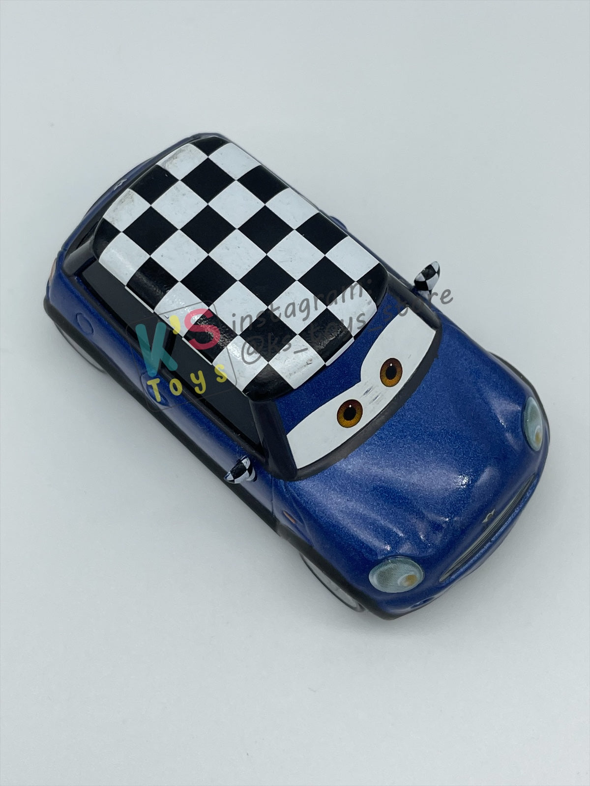 PRE-OWNED / LOOSE DISNEY PIXAR CARS BY MATTEL, "BECKY WHEELIN" - CARS 2 SERIES - NEAR MINT CONDITION - READ DESCRIPTION!!!!!!!!!!!