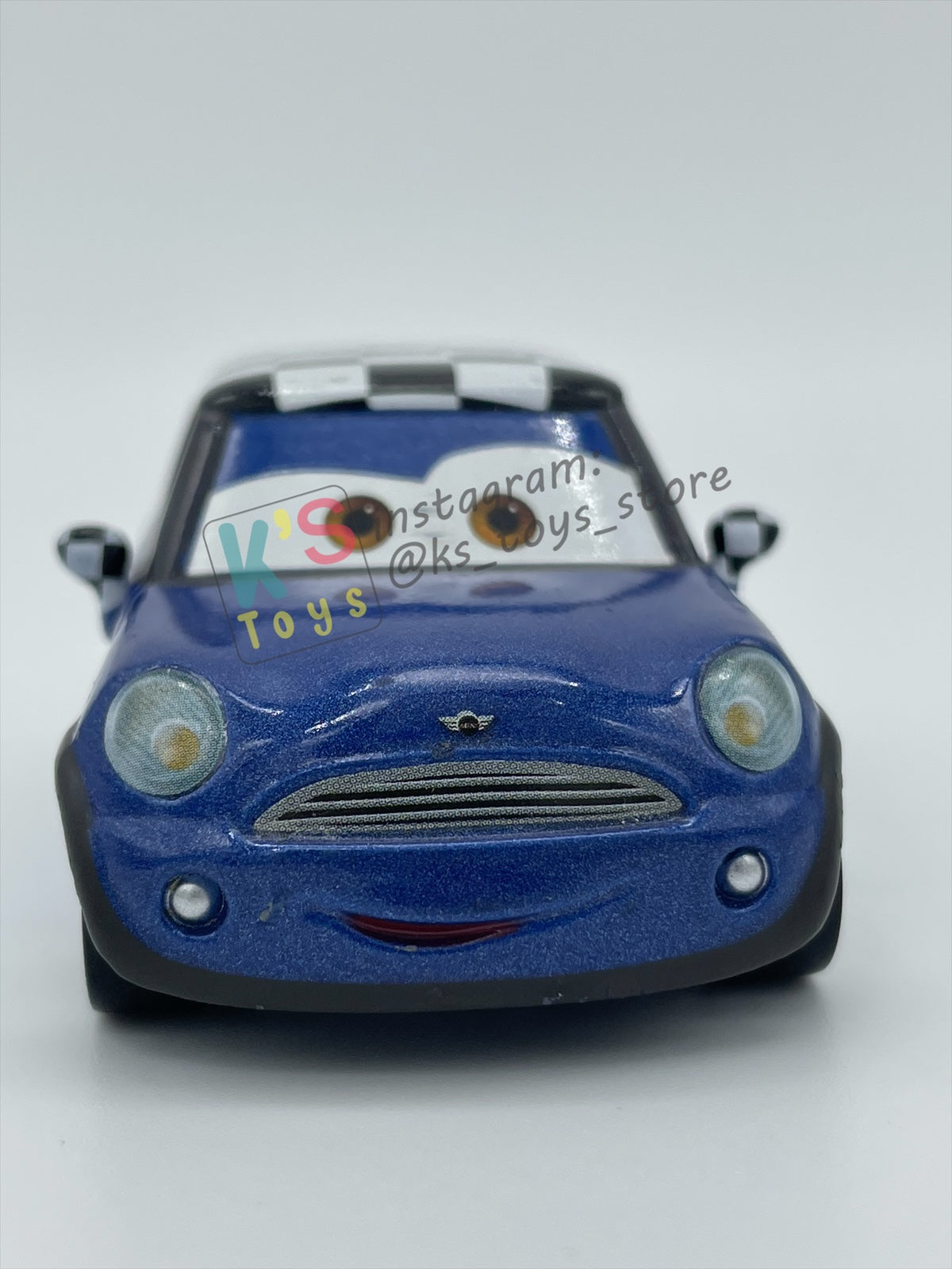 PRE-OWNED / LOOSE DISNEY PIXAR CARS BY MATTEL, "BECKY WHEELIN" - CARS 2 SERIES - NEAR MINT CONDITION - READ DESCRIPTION!!!!!!!!!!!