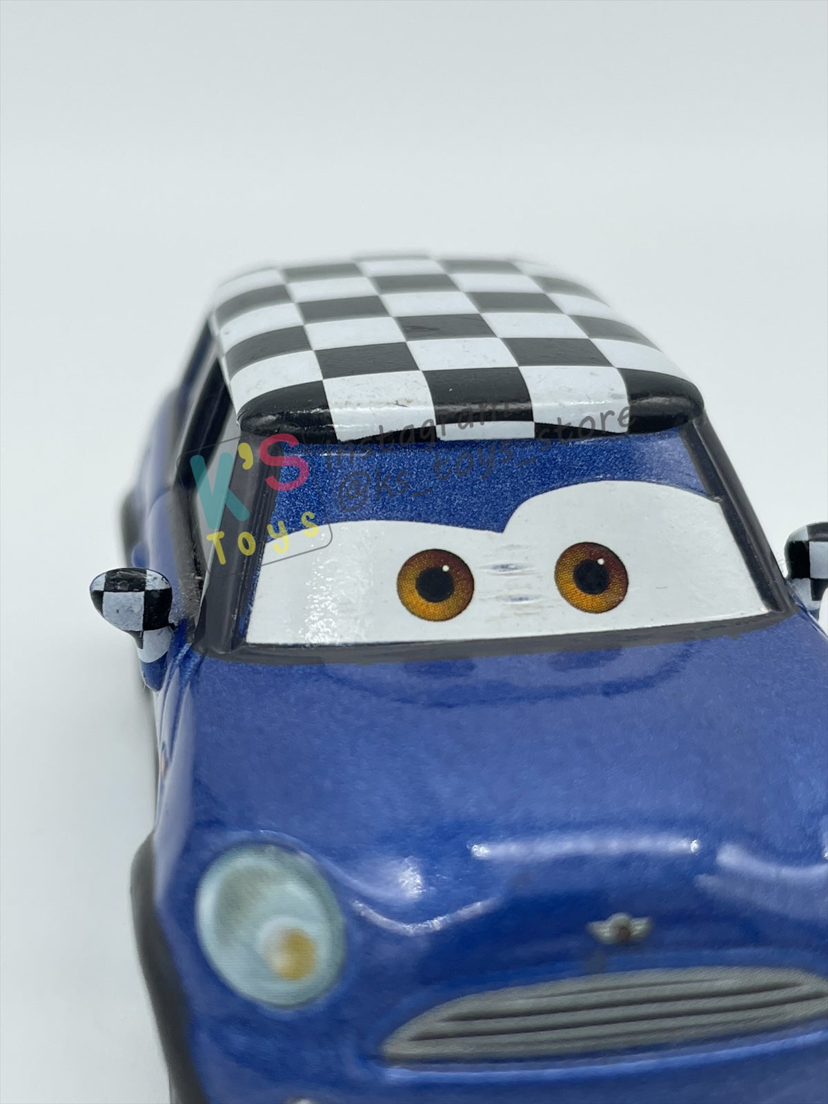 PRE-OWNED / LOOSE DISNEY PIXAR CARS BY MATTEL, "BECKY WHEELIN" - CARS 2 SERIES - NEAR MINT CONDITION - READ DESCRIPTION!!!!!!!!!!!