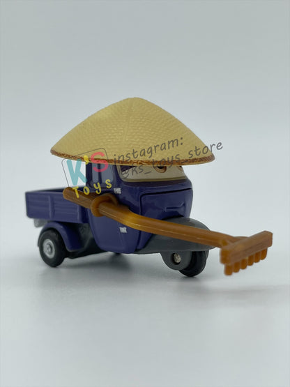 PRE-OWNED / LOOSE DISNEY PIXAR CARS BY MATTEL, "ZEN MASTER PITTY" - CARS 2 SERIES - NEAR MINT CONDITION - READ DESCRIPTION!!!!!!!!!!!