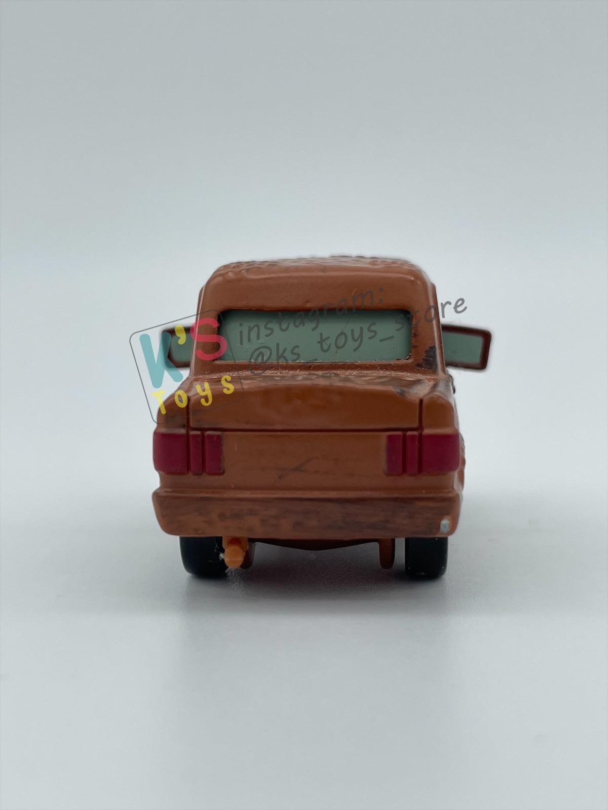 PRE-OWNED / LOOSE DISNEY PIXAR CARS BY MATTEL, "FRED (TINY SIZE)" - CARS SERIES - NEAR MINT CONDITION - READ DESCRIPTION!!!!!!!!!!!