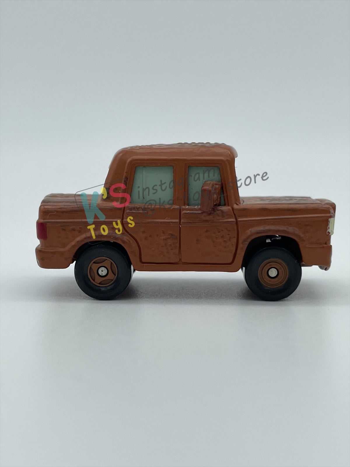 PRE-OWNED / LOOSE DISNEY PIXAR CARS BY MATTEL, "FRED (TINY SIZE)" - CARS SERIES - NEAR MINT CONDITION - READ DESCRIPTION!!!!!!!!!!!