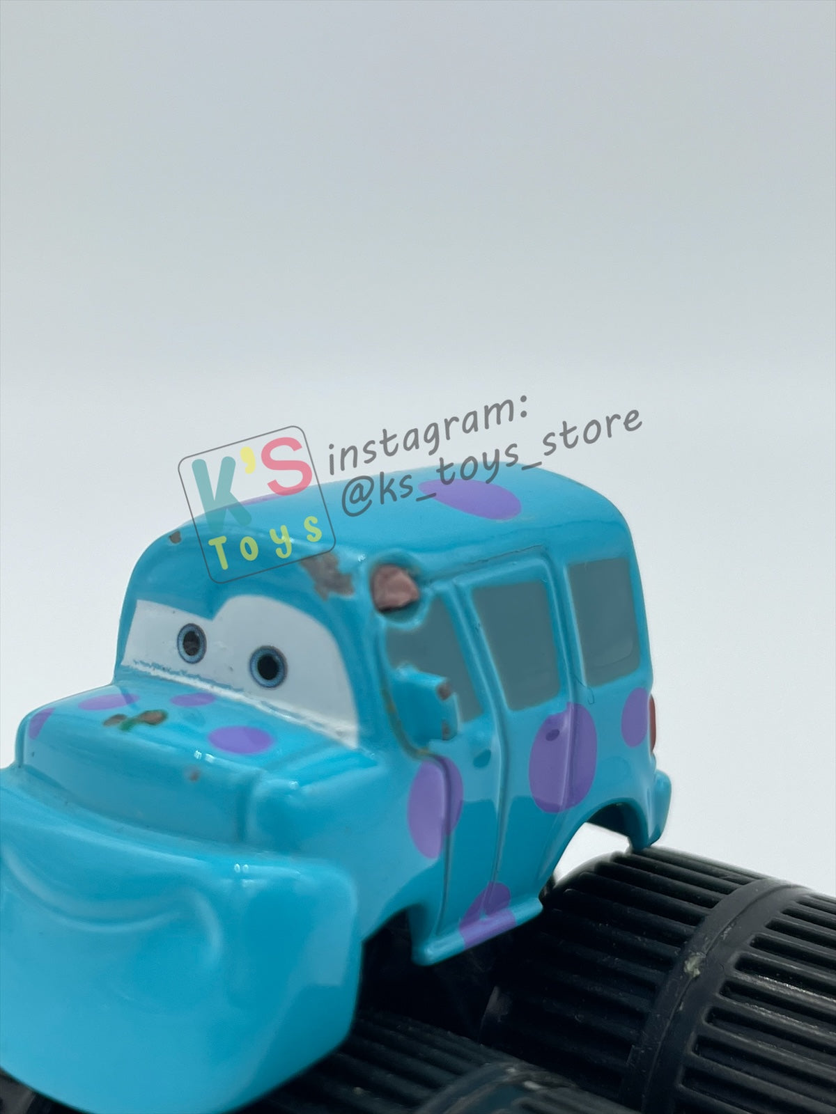 PRE-OWNED / LOOSE DISNEY PIXAR CARS BY MATTEL - "SULLEY" - BROKEN HORNS, PLAYED WITH CONDITION - READ DESCRIPTION!!!!!!!!!!!