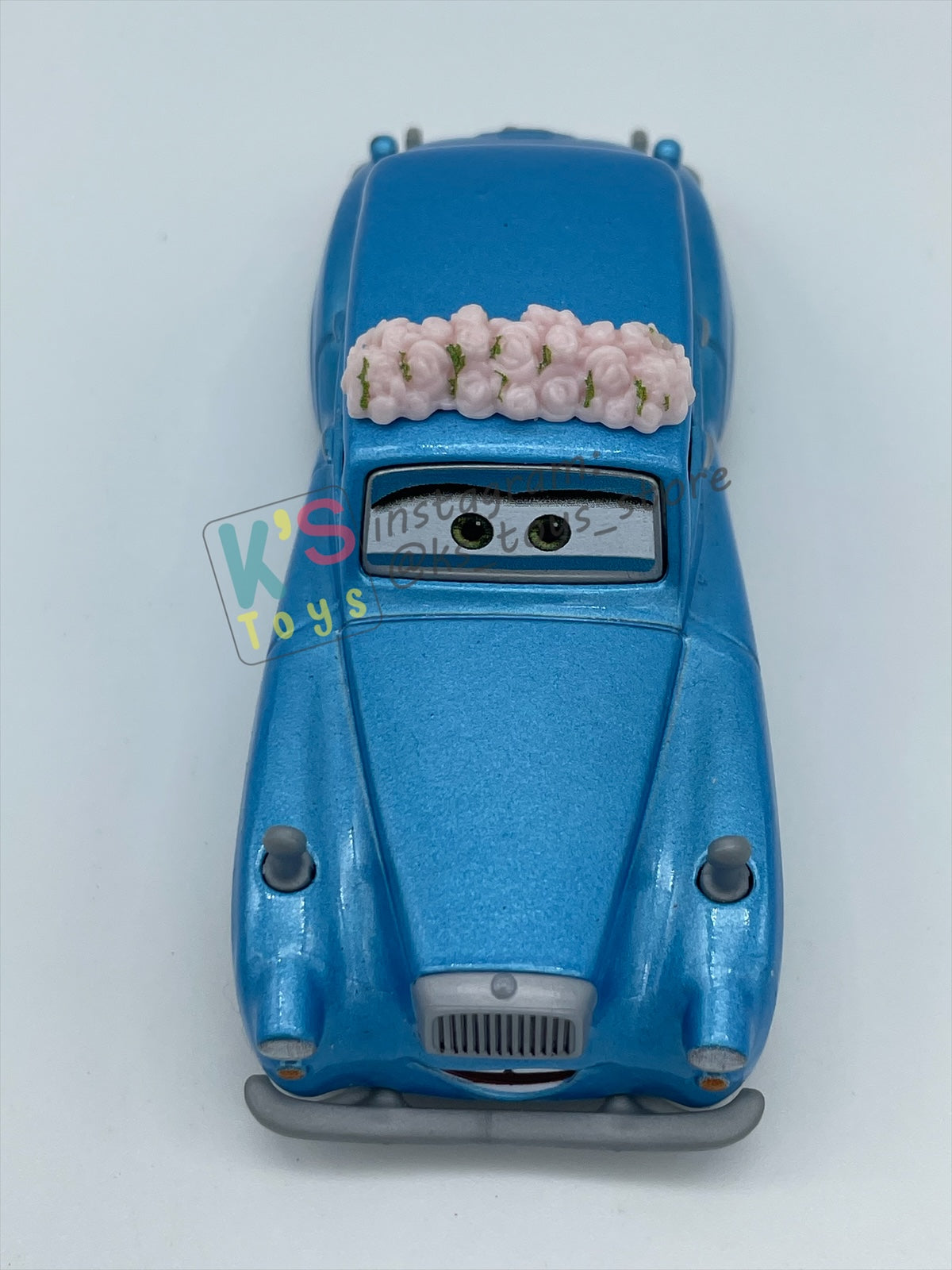 PRE-OWNED / LOOSE DISNEY PIXAR CARS 1:55 BY MATTEL - "MATO" CARS ON THE ROAD GETTIN' HITCHED - MINT CONDITION