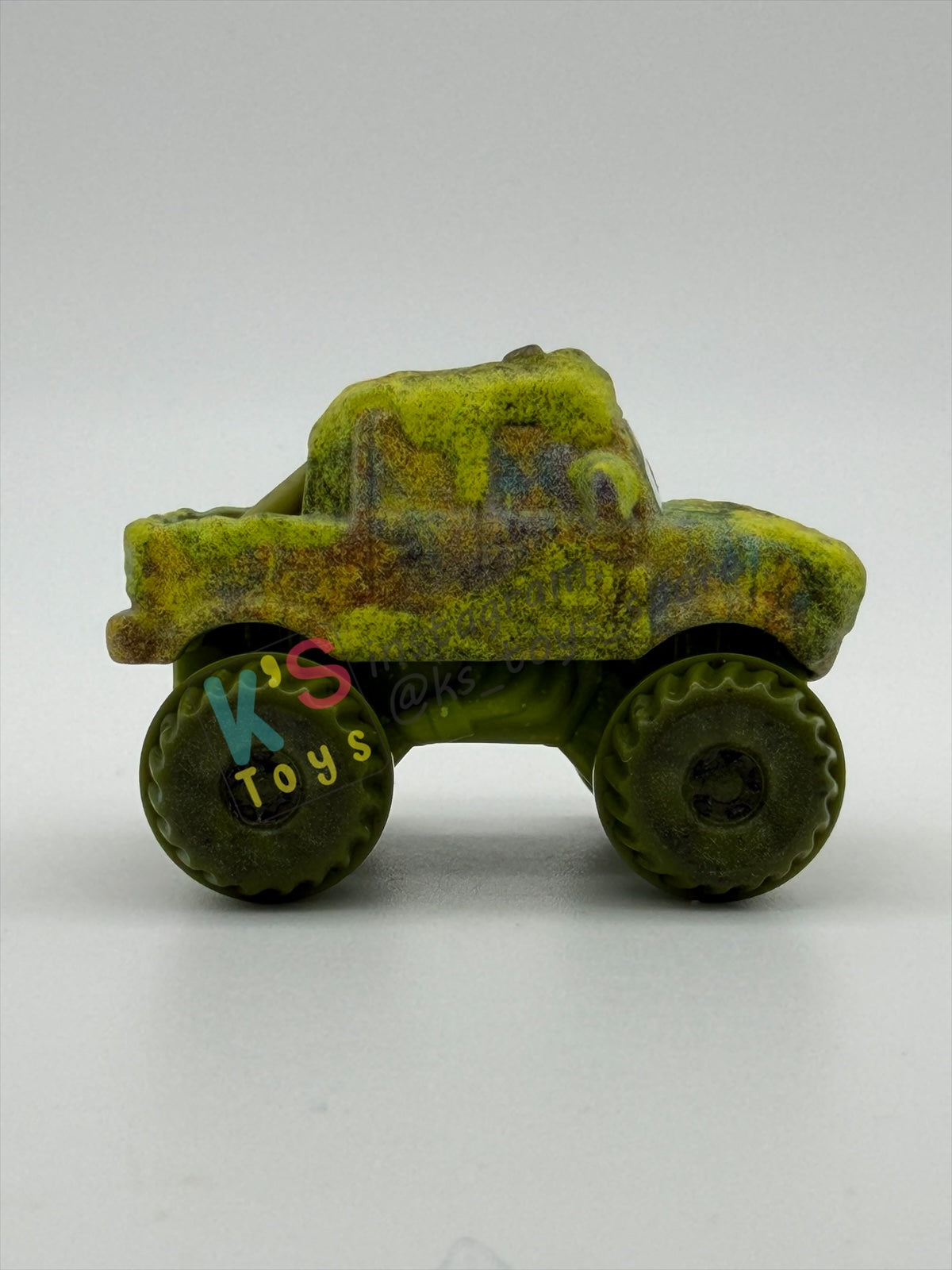 Loose Mini Racers Pixar Disney Cars, MOSS IVY - Mint / Near Mint Condition