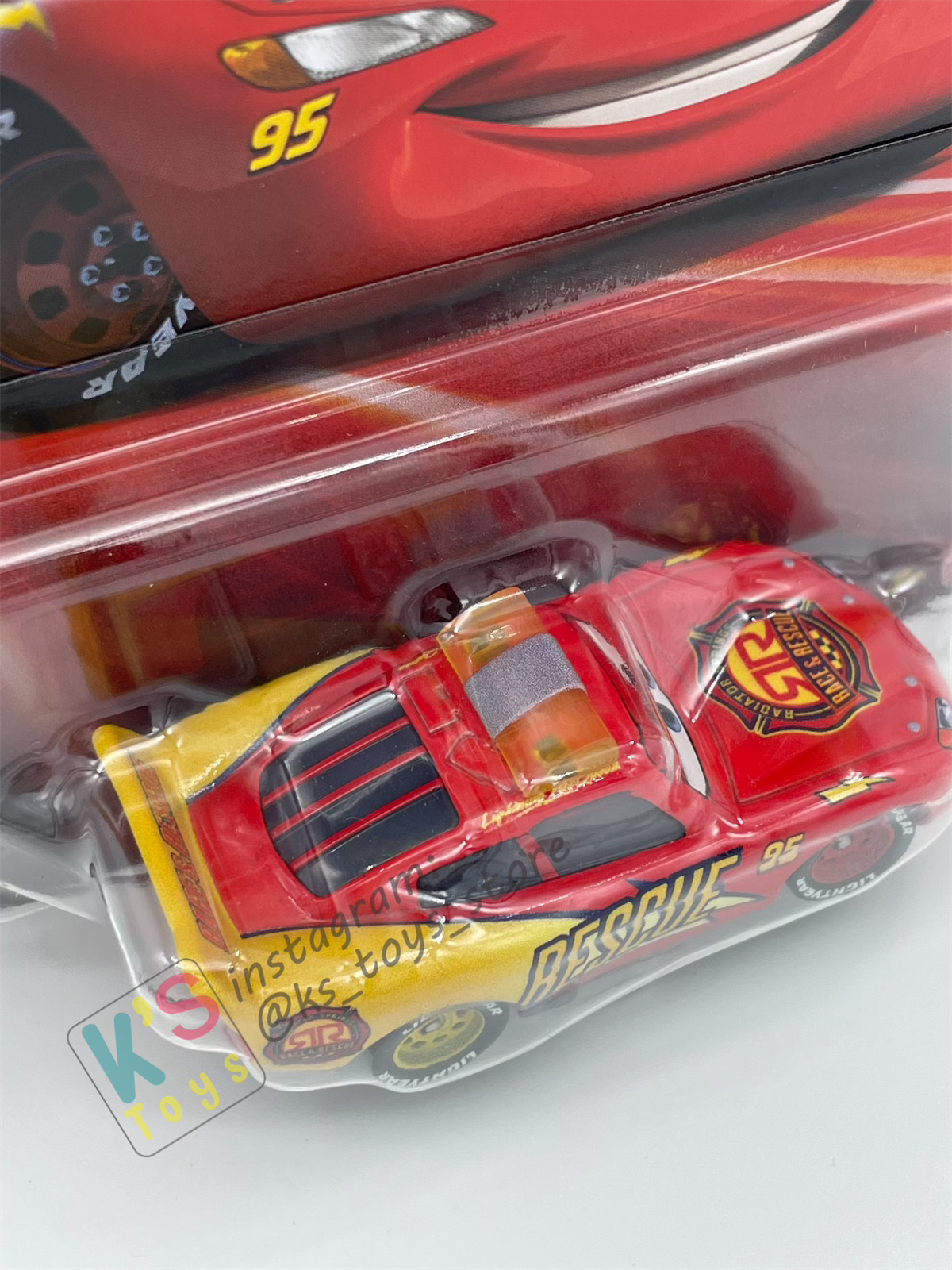 DISNEY PIXAR CARS BY MATTEL - "LIGHTNING MCQUEEN RACE AND RESCUE" 2025 NEW RELEASE RACE & RESCUE SERIES - BNIP