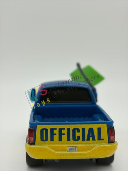PRE-OWNED / LOOSE DISNEY PIXAR CARS - "DEXTER HOOVER WITH GREEN FLAG" CARS SERIES - NEAR MINT CONDITION - READ DESCRIPTION!!!!!!