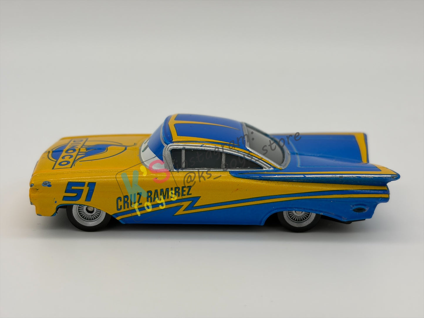 PRE-OWNED / LOOSE DISNEY PIXAR CARS - "TEAM 51 RAMONE" CARS 3 FAN FAVOURITE SERIES - NEAR MINT CONDITION - READ DESCRIPTION!!!!!!