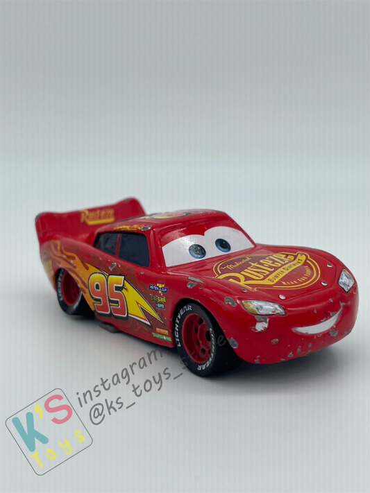 PRE-OWNED / LOOSE DISNEY PIXAR CARS - "CARS 3 LIGHTNING MCQUEEN" CARS 3 SERIES - PLAYED CONDITION