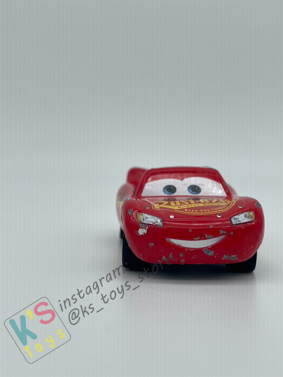 PRE-OWNED / LOOSE DISNEY PIXAR CARS - "CARS 3 LIGHTNING MCQUEEN" CARS 3 SERIES - PLAYED CONDITION