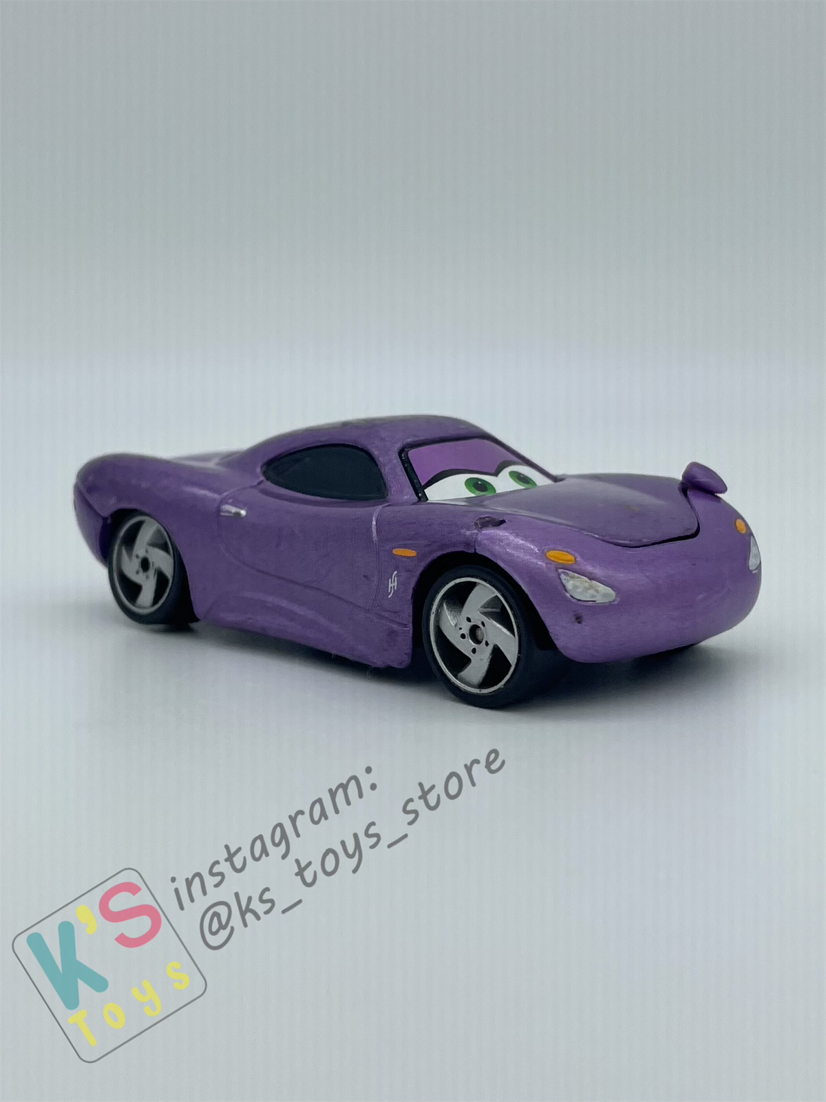 FREE ITEM!! PRE-OWNED / LOOSE DISNEY PIXAR CARS - "HOLLEY SHIFTWELL" WELL-PLAYED CONDITION