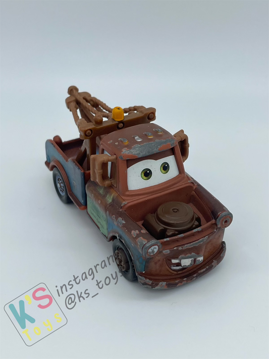 FREE ITEM!! PRE-OWNED / LOOSE DISNEY PIXAR CARS - "MATER" PLAYED CONDITION