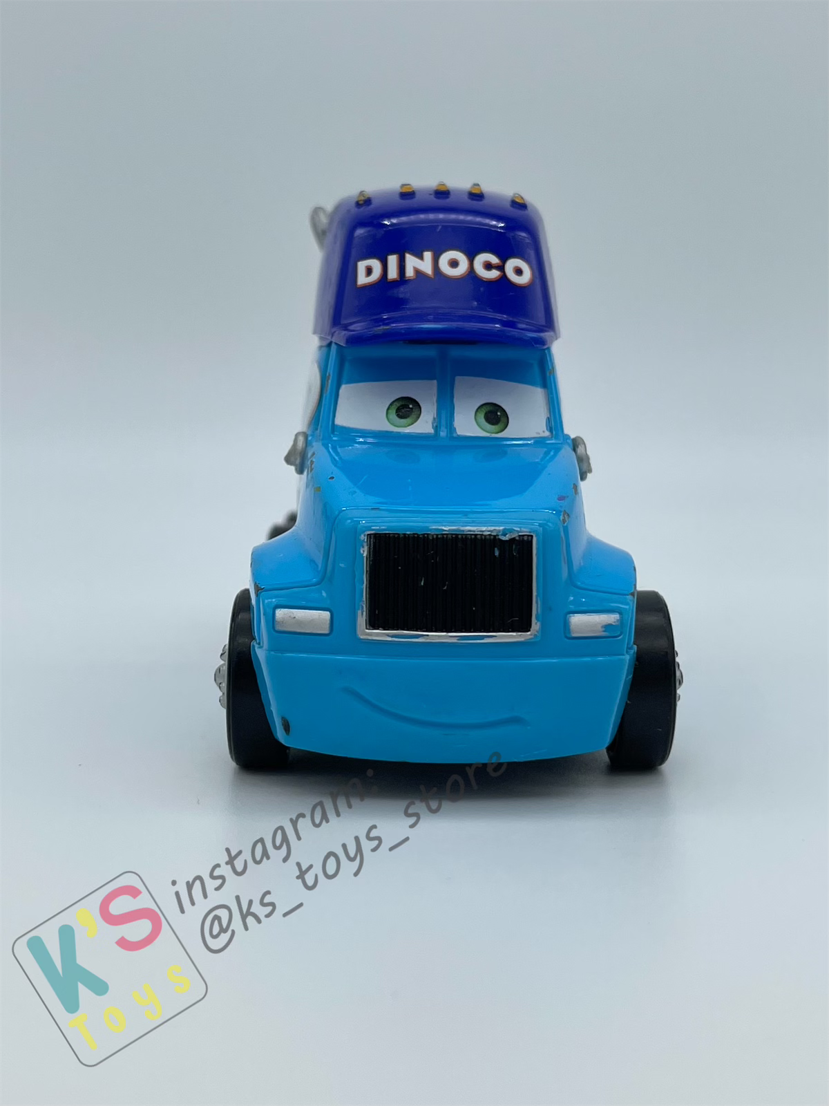 PRE-OWNED / LOOSE DISNEY PIXAR CARS - HAULENA FECHO (CAL WEATHERS' HAULER WITHOUT TRAILER) - PLAYED CONDITION