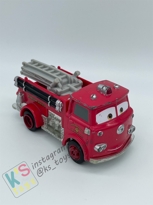 PRE-OWNED / LOOSE DISNEY PIXAR CARS - RED FIRE TRUCK - PLAYED CONDITION