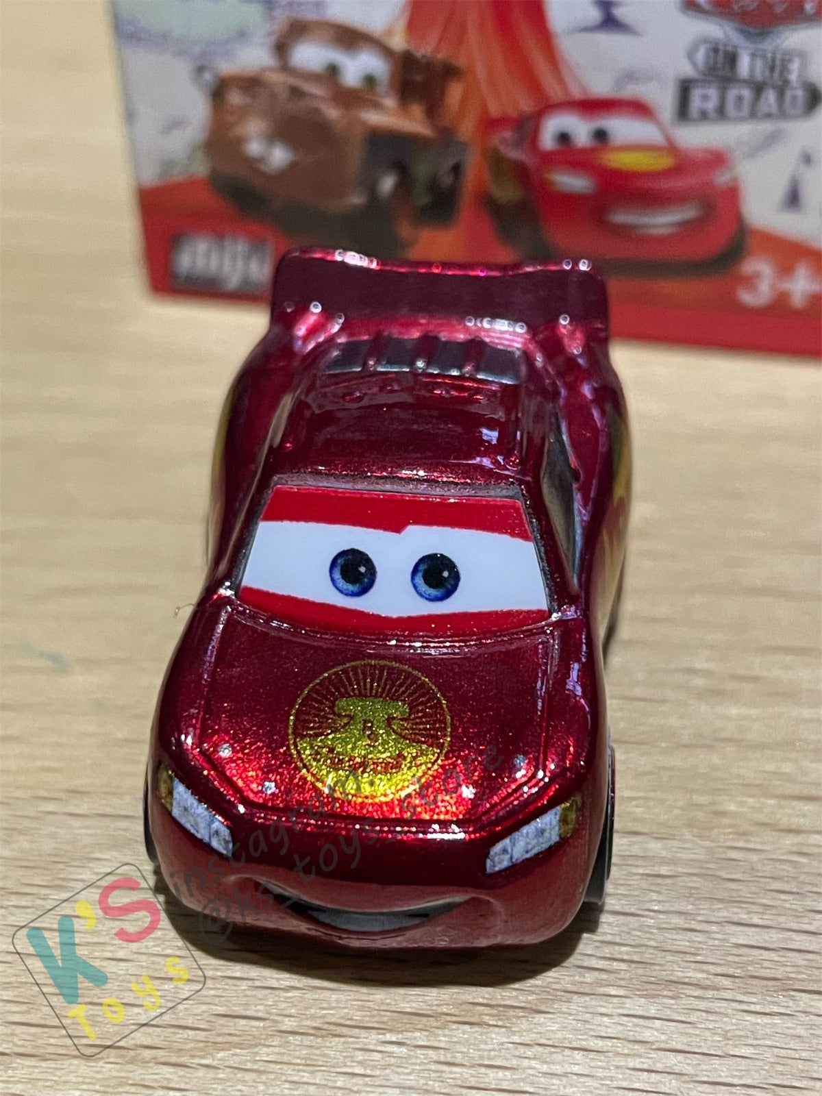 Mini Racers Pixar Disney Cars, 2022 Series 4 #39 METALLIC ROAD TRIP LIGHTNING MCQUEEN