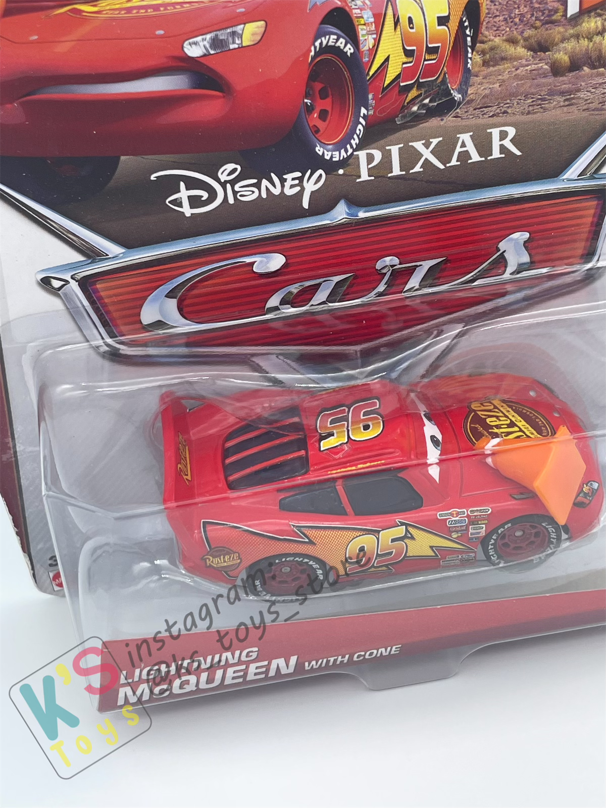 DISNEY PIXAR CARS BY MATTEL 1:55, LIGHTNING MCQUEEN WITH CONE - BNIP