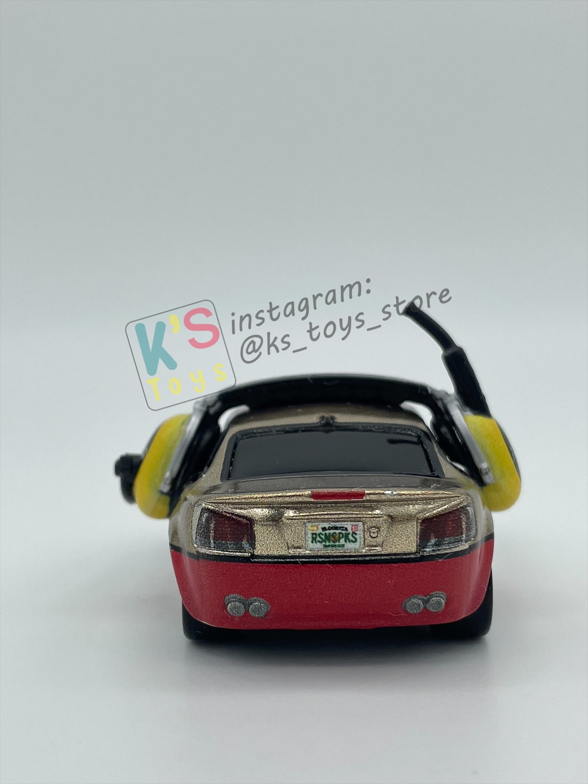 PRE-OWNED / LOOSE DISNEY PIXAR CARS BY MATTEL - "METALLIC SHANNON SPOKES" - CARS 3 SERIES - MINT/NEAR MINT CONDITION - READ DESCRIPTION!!!!!!!!!!!